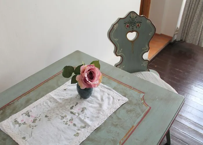 Hotel Am Weissen Turm 2*