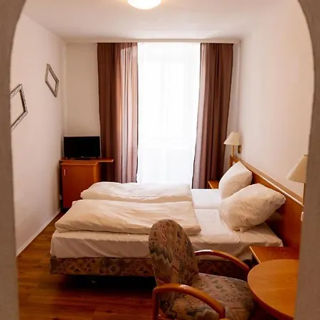 Hotel-restaurant Am Weissen Turm Self Check-in Ξενοδοχείο