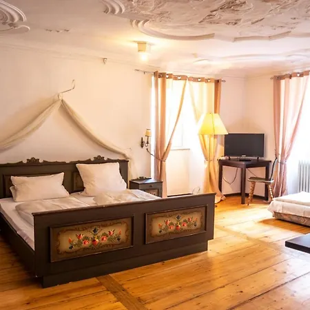 Hotel-restaurant Am Weissen Turm Self Check-in 2*