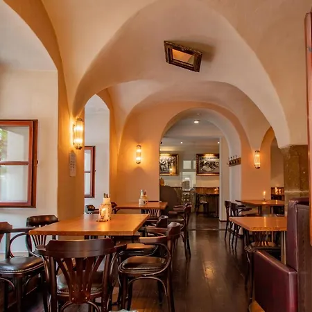 Ξενοδοχείο Hotel-restaurant Am Weissen Turm Self Check-in Ρότενμπουργκ (Τάουμπερ)