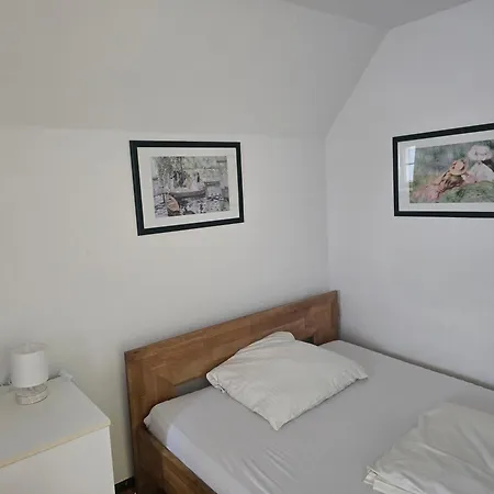 Ξενοδοχείο Hotel-restaurant Am Weissen Turm Self Check-in Ρότενμπουργκ (Τάουμπερ)
