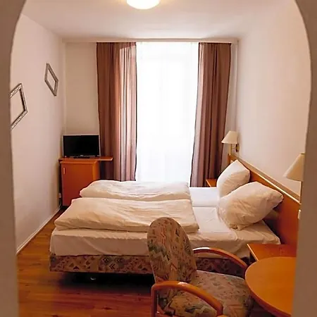 Hotel Hotel-restaurant Am Weissen Turm Self Check-in Rothenburg ob der Tauber