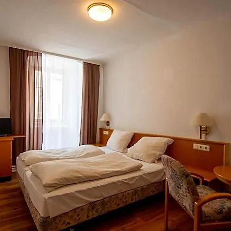 Hotel-restaurant Am Weissen Turm Self Check-in 2* Rothenburg ob der Tauber