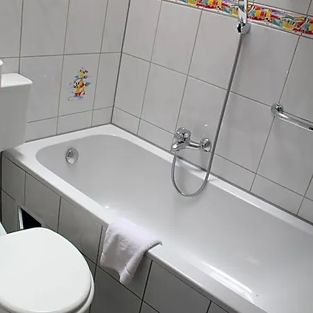 Hotel Hotel-restaurant Am Weissen Turm Self Check-in 2*