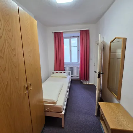 Hotel-restaurant Am Weissen Turm Self Check-in 2*